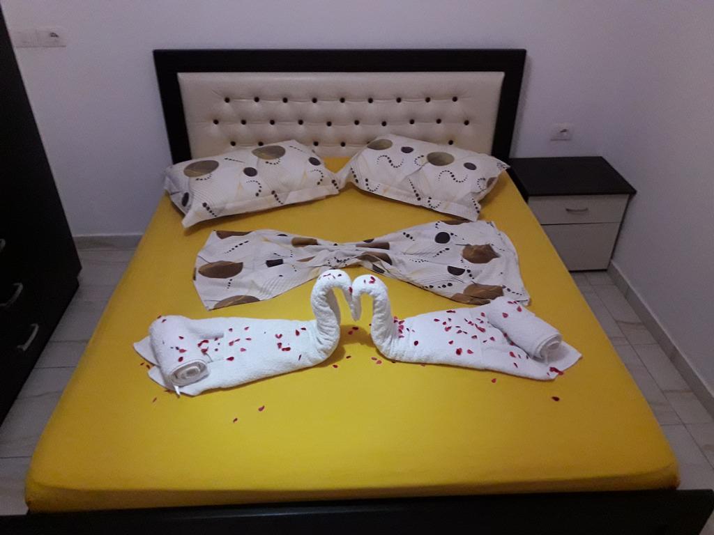 Olive Tree Apartment Sarande Bagian luar foto