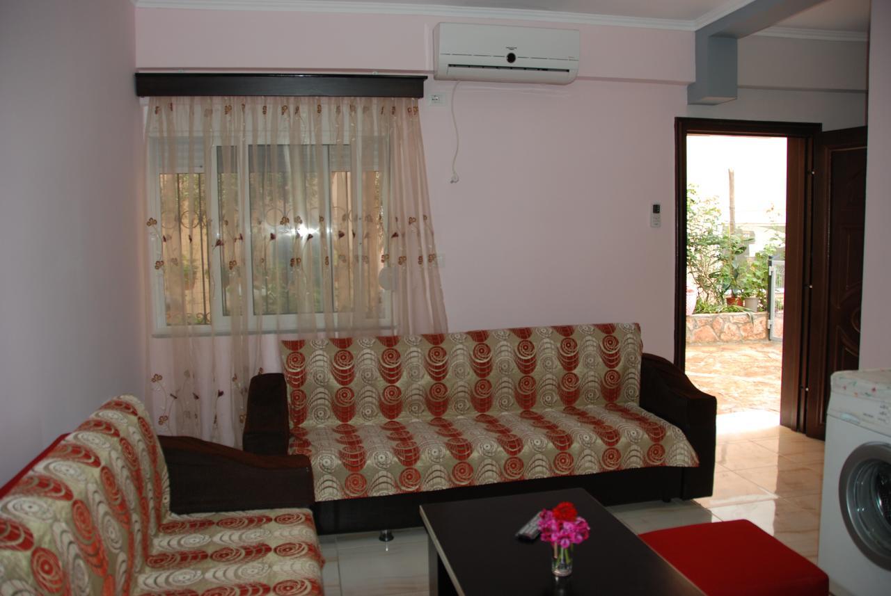 Olive Tree Apartment Sarande Bagian luar foto